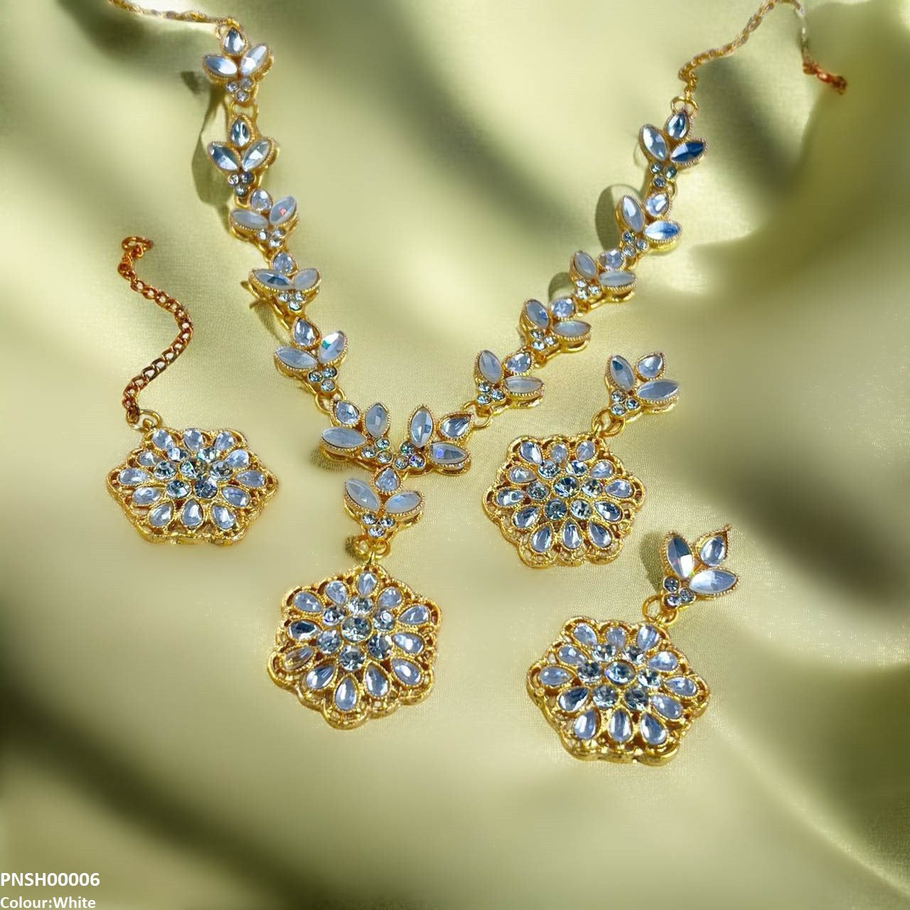 Tear/Flower Drop Necklace Set