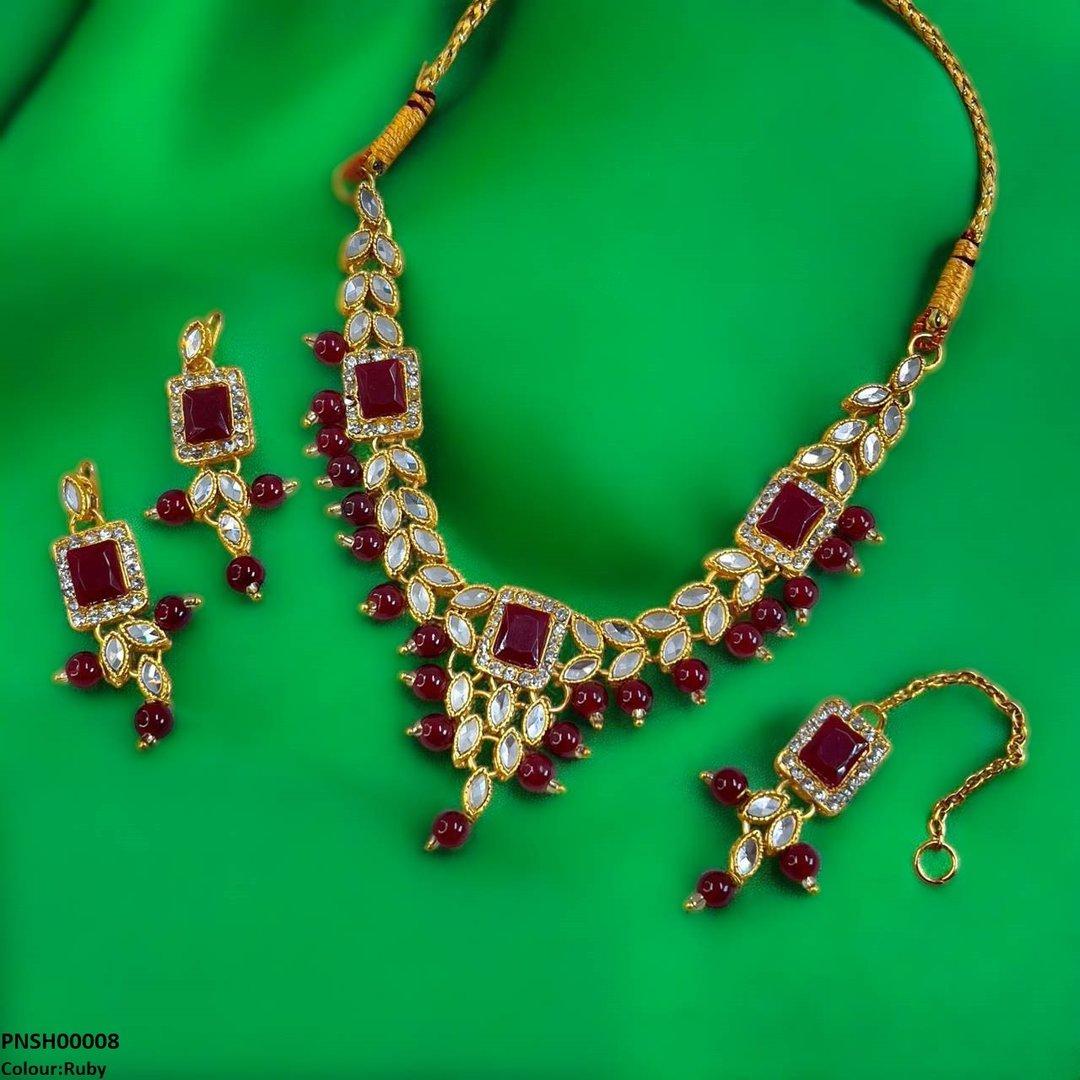 Rectangle/Tear Necklace Set