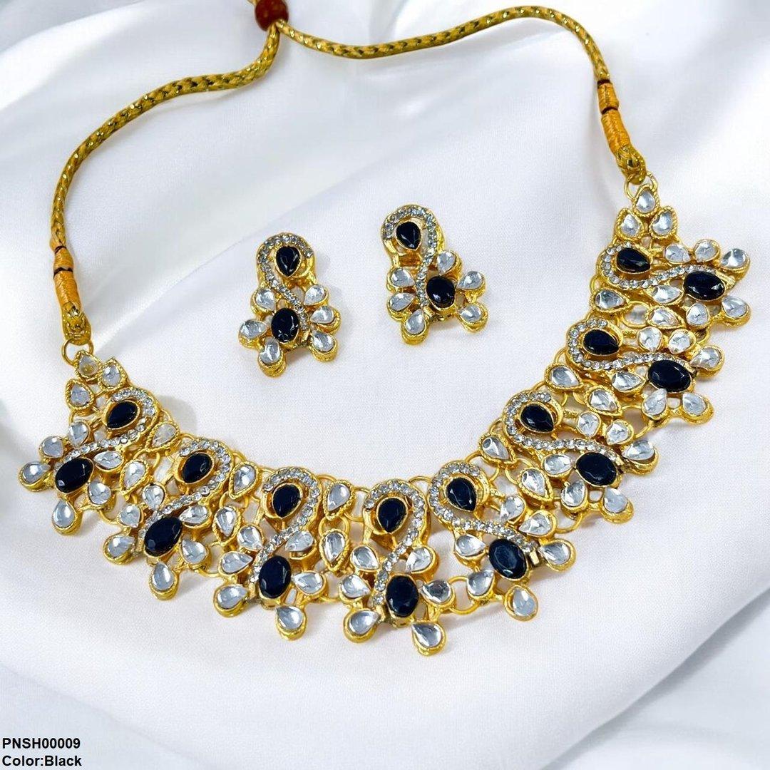 Oval Tear Necklace Set