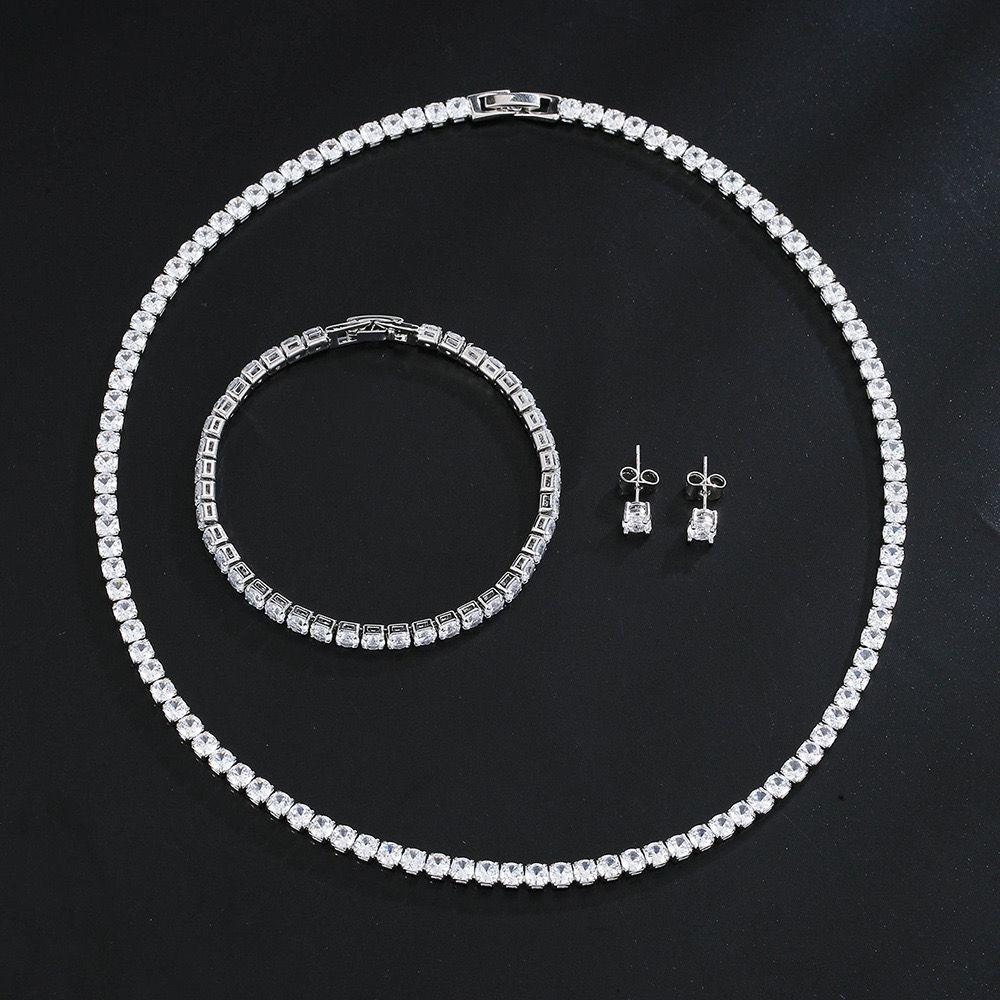 Round Necklace Set