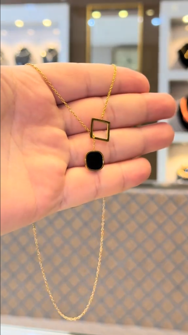 Fancy Black-stoned Necklace